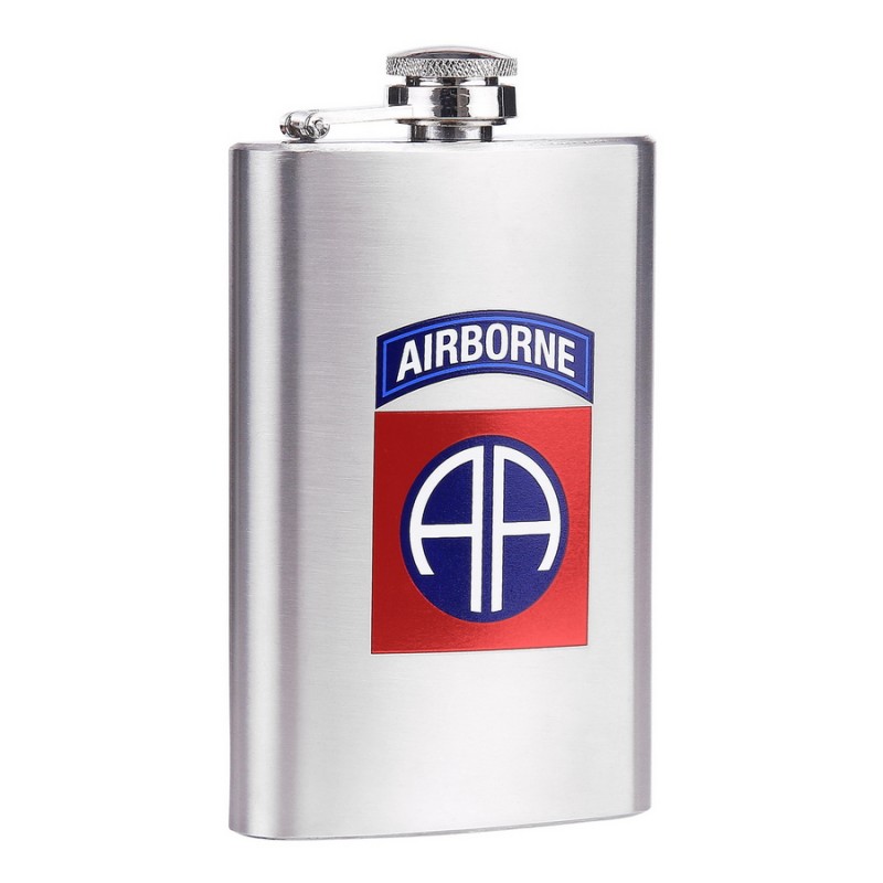 Zakfles 5 ounce 82nd Airborne RVS Zakfles 5 ounce 82nd Airborne RVS