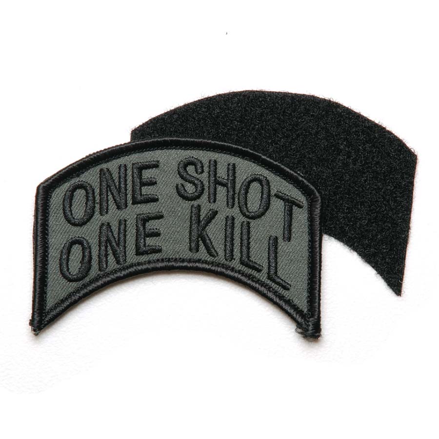 Embleem stof one shot one kill met klittenband #1051