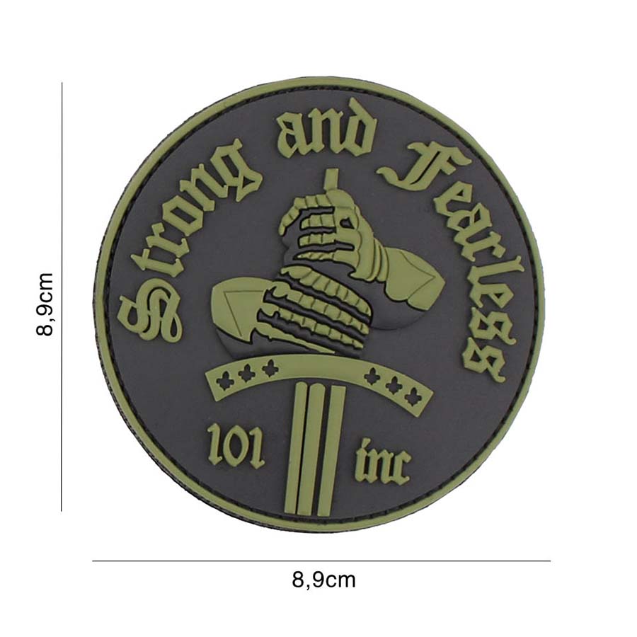 Embleem 3D PVC Strong and Fearless groen #3127
