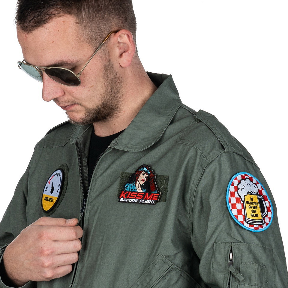 Fostex Garments Embleem stof Kiss me before flight met klittenband #13033 - Afbeelding 3