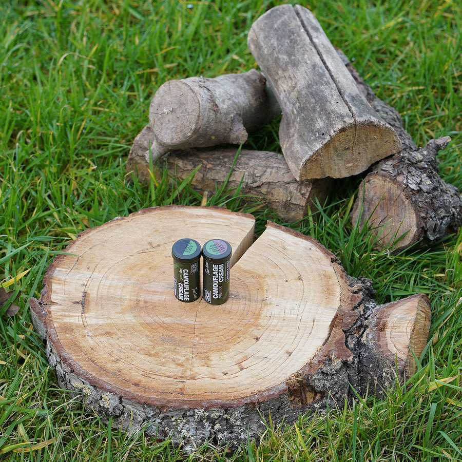 BCB camo stick 2 kleuren 25 gr. CL1481 BCB camo stick 2 kleuren 25 gr. CL1481